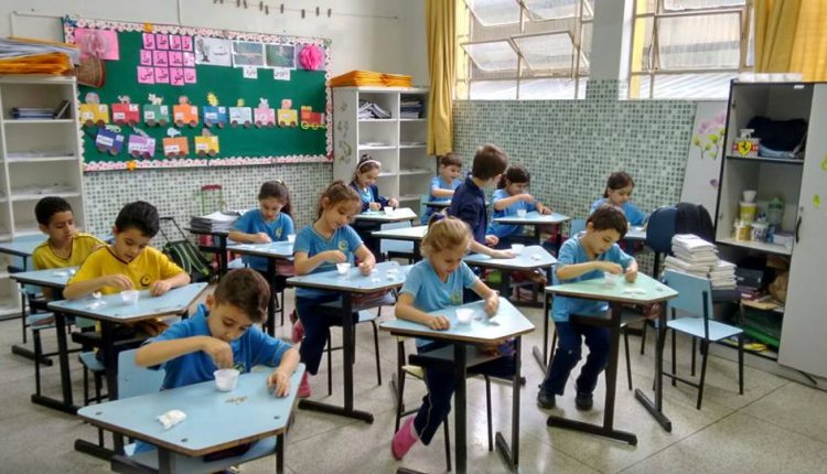 رموز إسلامية تربوية بأوروبا: العملية التربوية يجب أن يُنظر إليها من منظور غير تقليدي
