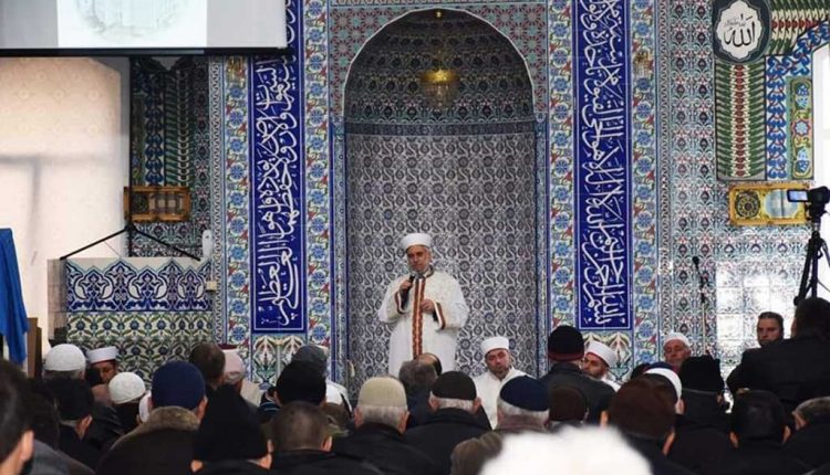 يشهد المجتمع المسلمة في بلغاريا تطور كبير في أنشطته ومشروعاته التي تشرف عليها دار الافتاء العامة