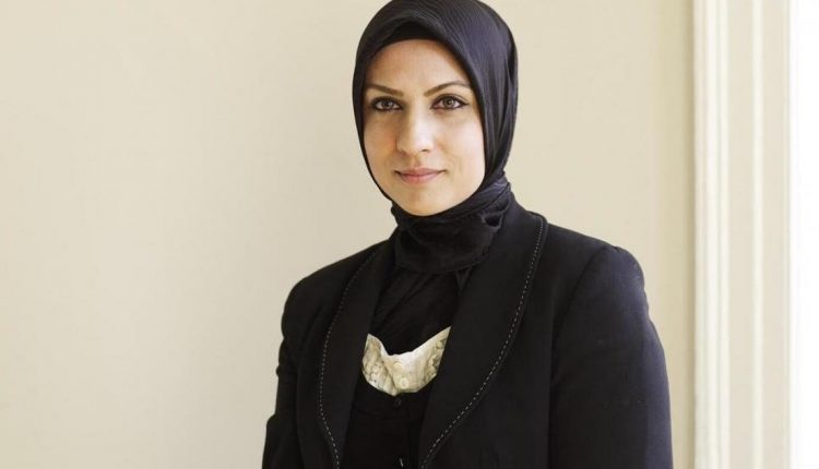 رافيا أرشد.. أول قاضية مسلمة بالحجاب  في بريطانيا ـ  صورة لـ”اندبندنت” البريطانية