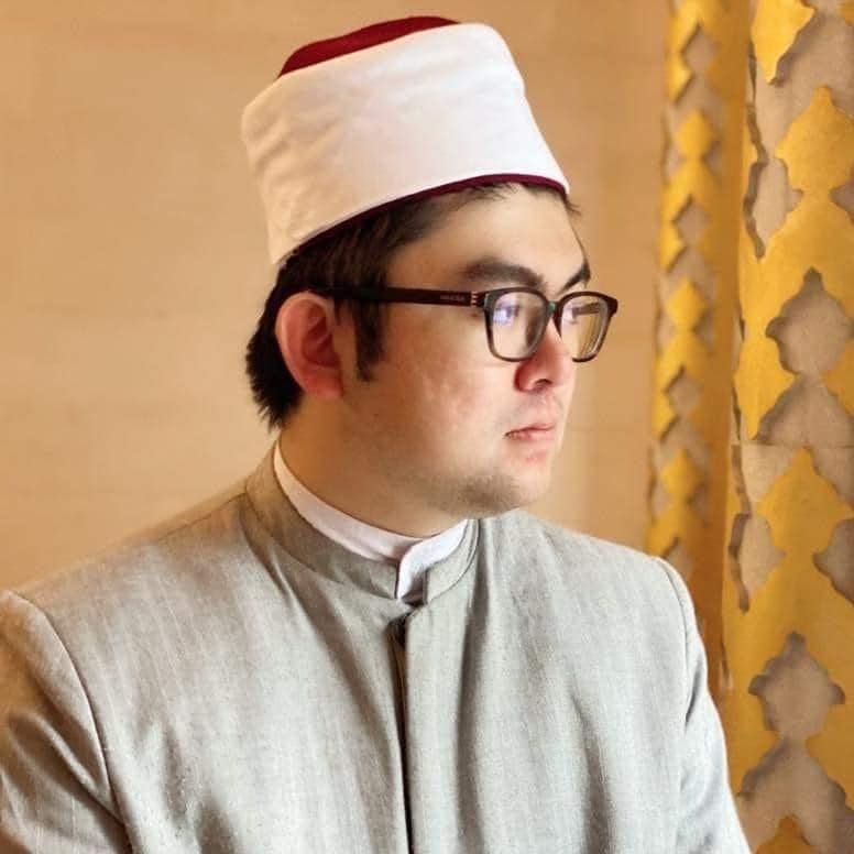 "أيوب".. ياباني اعتنق الإسلام ويدرس بكلية الدراسات الإسلامية بالأزهر الشريف بمصر
