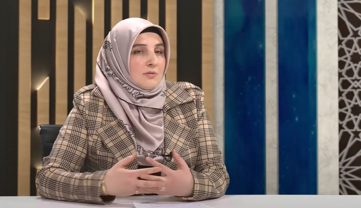 قالت الدكتورة فيوليتا سمايلاي، رئيسة قسم المرأة بمحافظة جاكوفا أن أبرز نجاحات المرأة بكوسوفا يتمثل في كسر الحاجز الاجتماعي الذي يحد من دورها