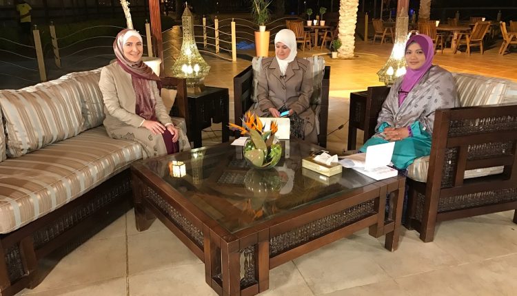 أثناء مقابلة مع مريم تولتش على قناة اقرأ حول واقع المرأة المسلمة في البوسنة والهرسك