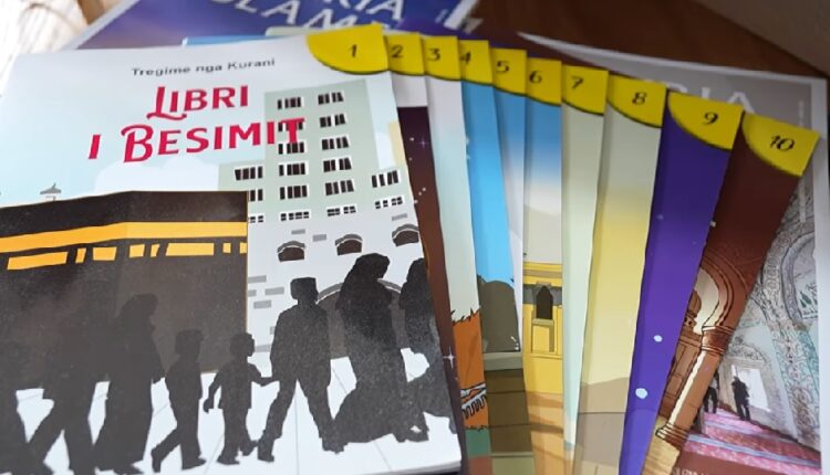 تهدف هذه السلسلة إلى تقديم المعرفة الأساسية عن الإسلام للأطفال وشرحها بأسلوب قصصي ممتع