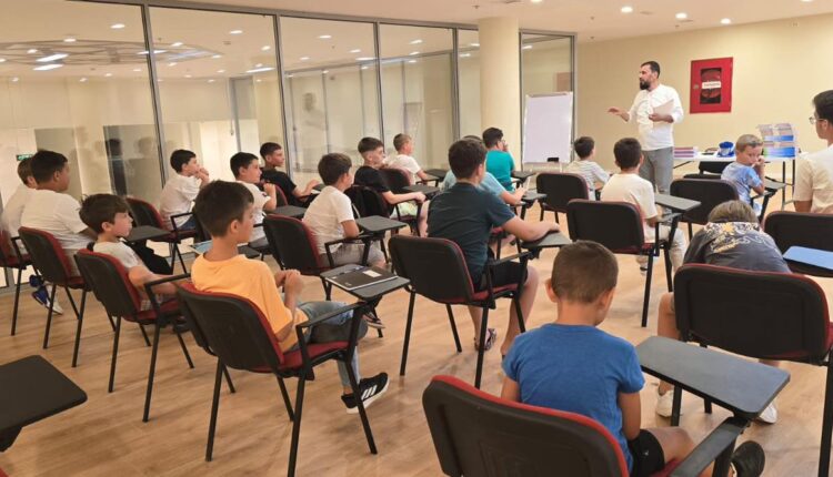 527938901_961320519453236_8239782173504536765_n