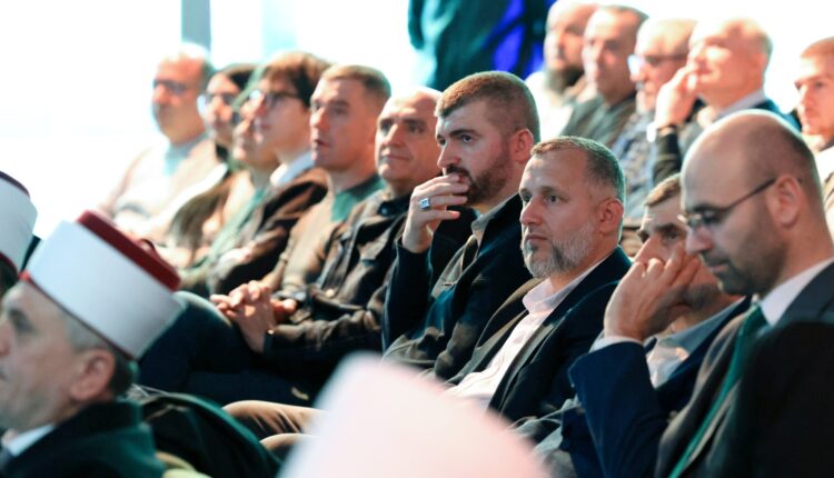 630901998_1220113393560315_2481375509192159276_n