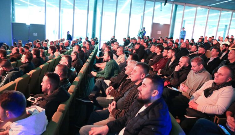 الفعالية تستهدف جمع التبرعات لشراء الأرض وإطلاق مشروع ديني وثقافي يخدم الجالية الألبانية المسلمة